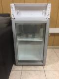 Холодильный шкаф Frigoglass б/у 80 см