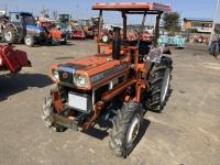 Минитрактор Kubota L2402DT крыша 4х4 нар
